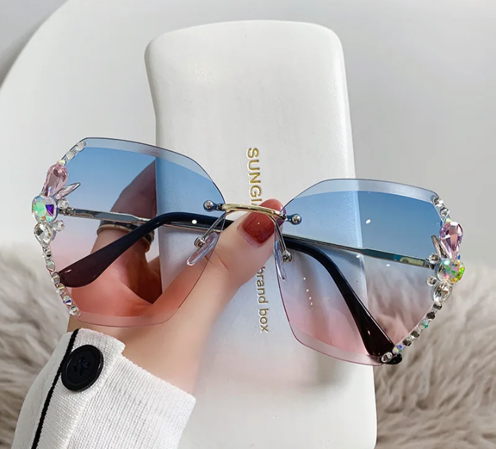 Rhinestone Beauty Mark Sunglasses