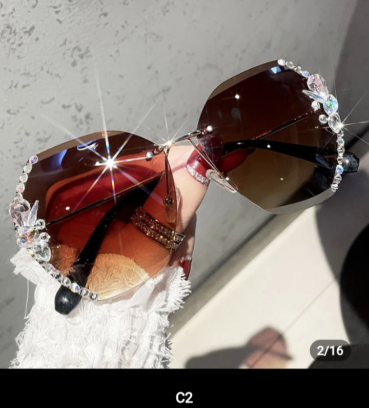 Rhinestone Beauty Mark Sunglasses